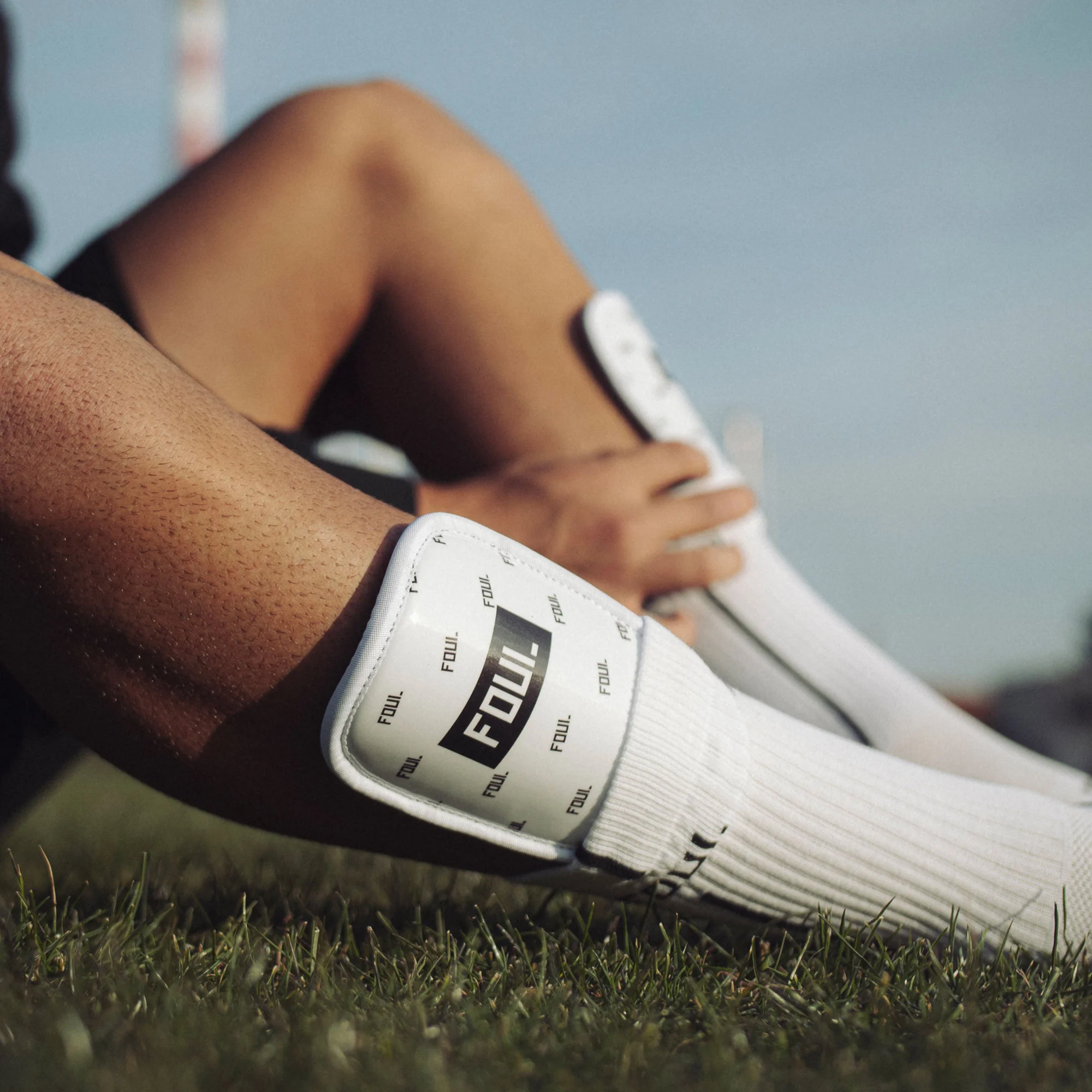 Football shin guards - Classic FOUL design(2)