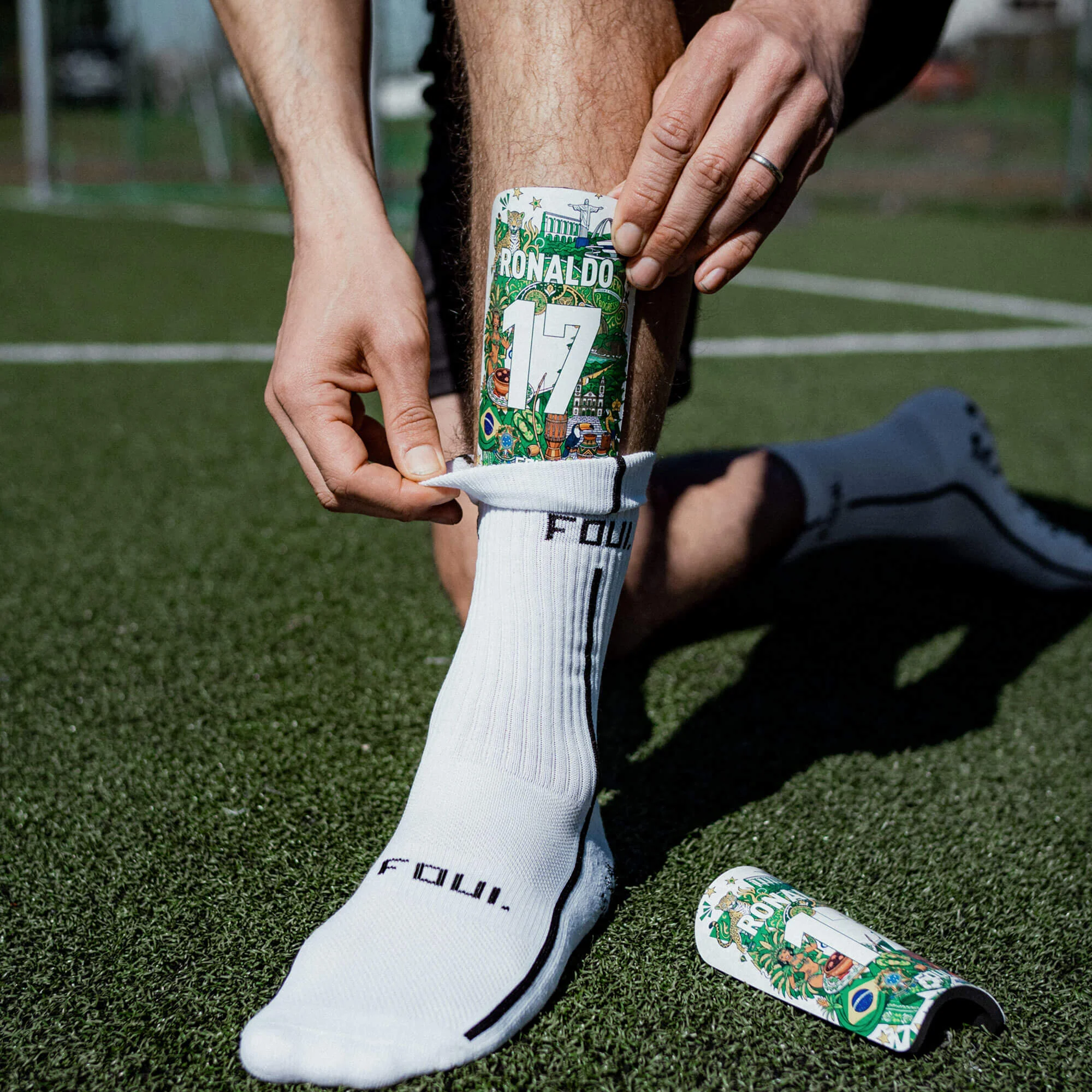 Fotbalové chrániče - Light Brazilský design + vlastní ID(5)