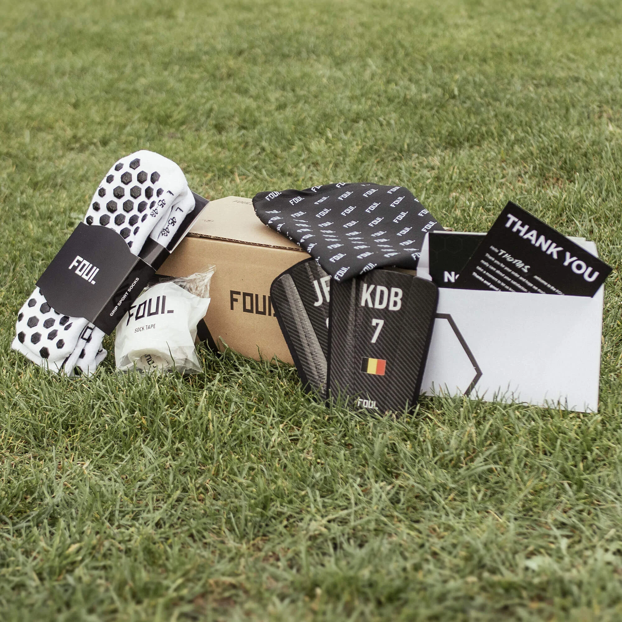 Football shin guards - Carbon with ID(4)