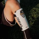 Football shin guards - Kids ID + badge(4)