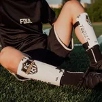 Football shin guards - Kids ID + badge(5)